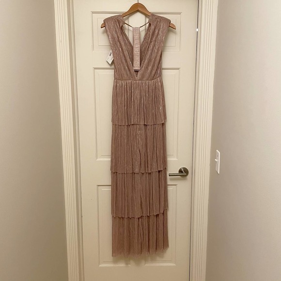 ✖️SOLD✖️Sabina Musayev Skylar Lurex Gown - Picture 8 of 11